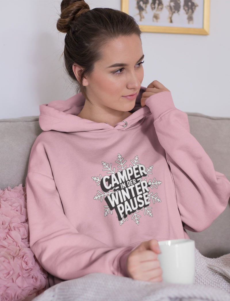 Camper in Winterpause - Damen Organic Hoodie - LazyDonkeyDesign 